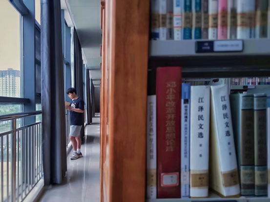 香港本港台现场报码